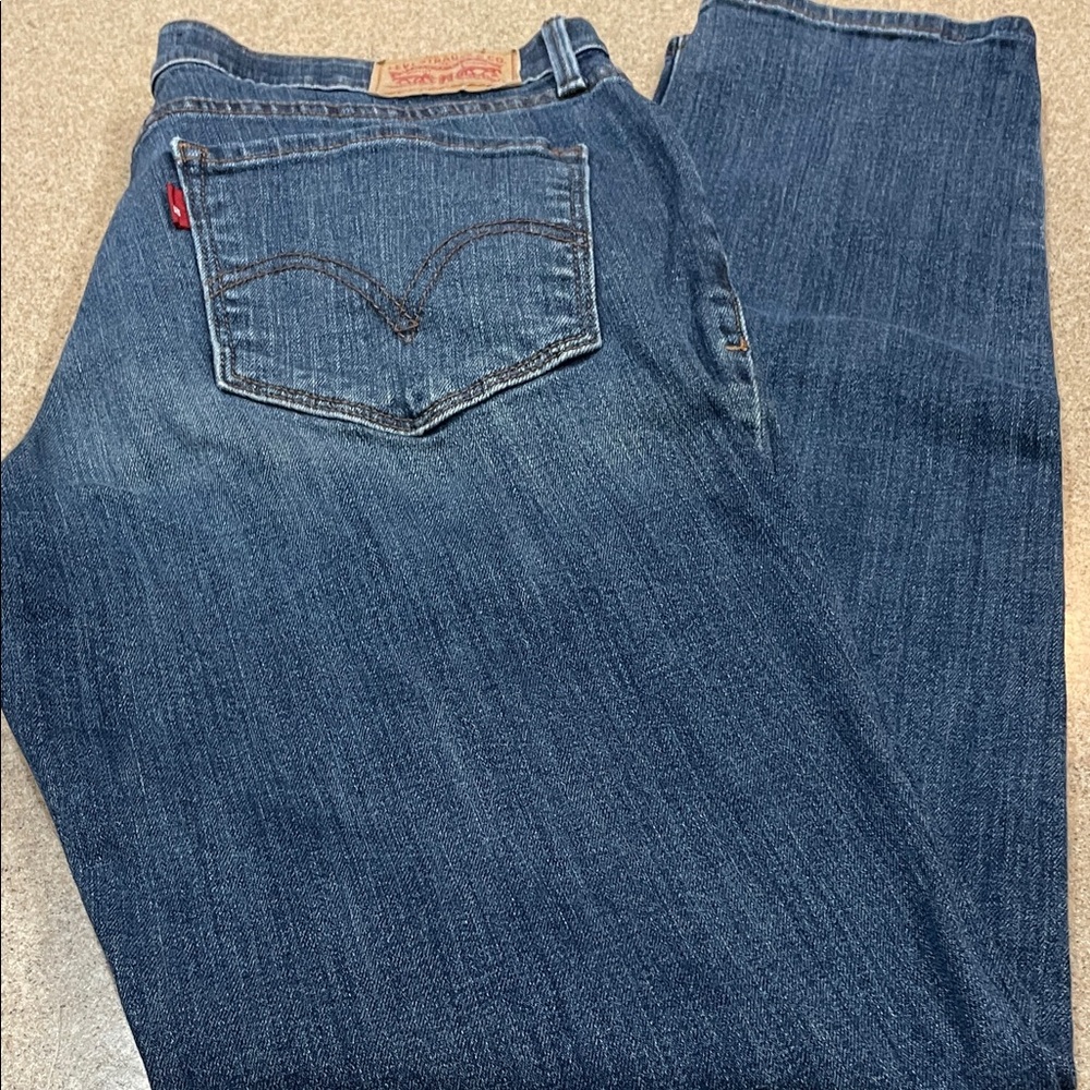 Levi's Women’s 525 Straight Leg Classic Blue Jeans